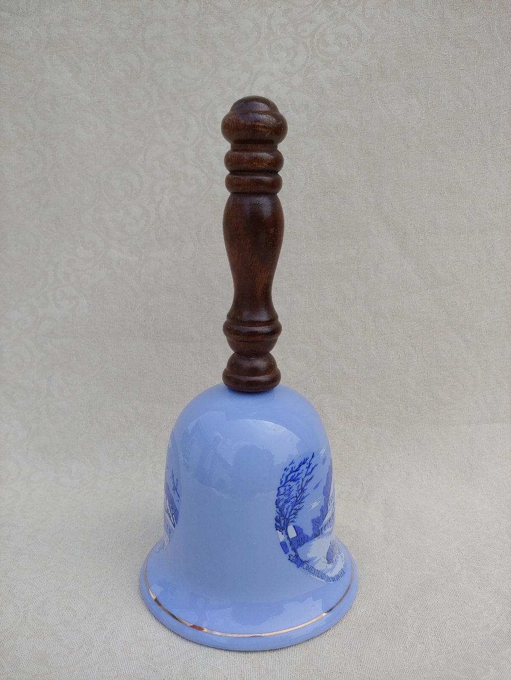 Vintage 1979 Currier & Ives Blue Porcelain Bell Musical Box - Picture 11 of 14
